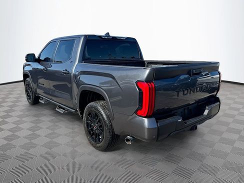 Used 2025 Toyota Tundra SR5 w/ SR5 Premium Package AWD/4WD image 8