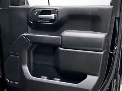 Used 2019 Chevrolet Silverado 1500 Custom image 26