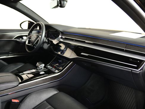 Certified 2022 Audi A8 L 3.0T image 27