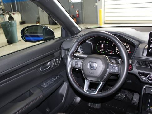 Used 2025 Honda CR-V Sport-L image 22