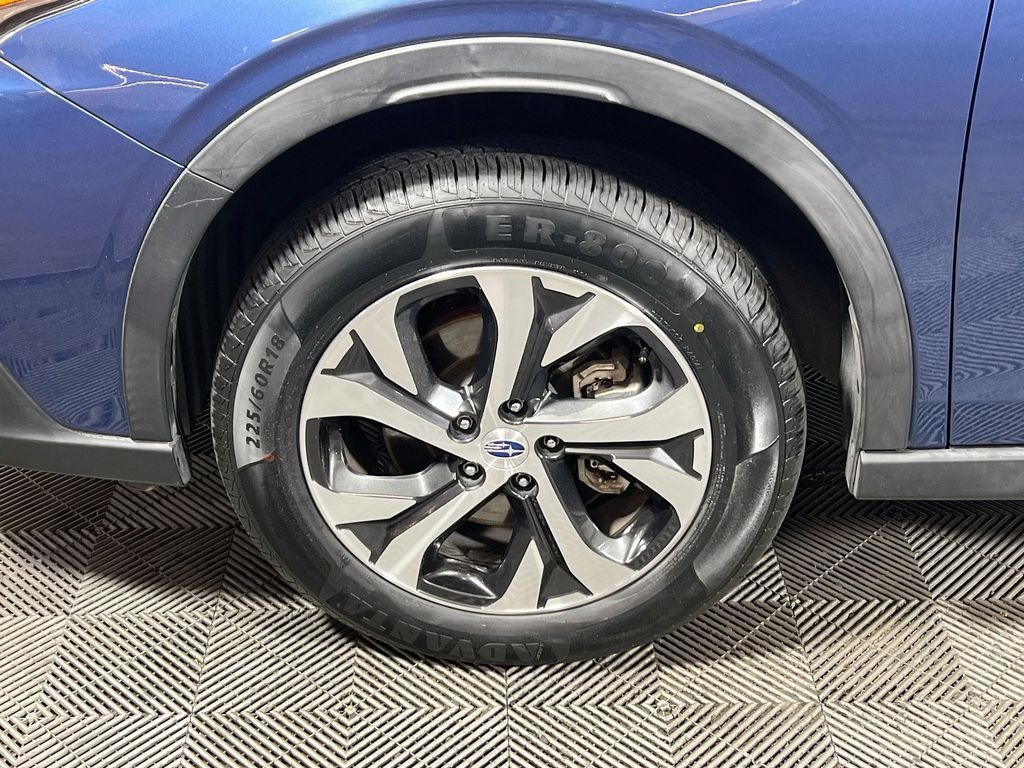 Used 2020 Subaru Outback Limited AWD/4WD image 29
