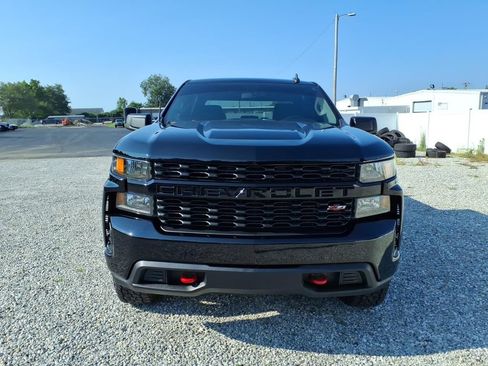 Used 2020 Chevrolet Silverado 1500 Custom Trail Boss w/ Custom Convenience Package AWD/4WD image 2