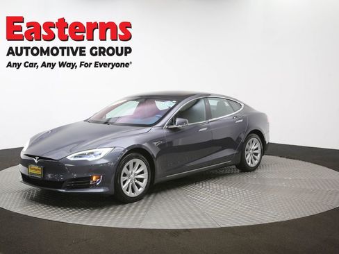 Used 2018 Tesla Model S 75D image 54