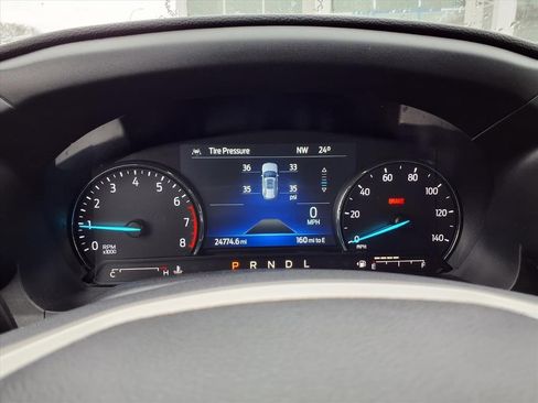 Used 2023 Ford Explorer XLT w/ Equipment Group 202A image 17