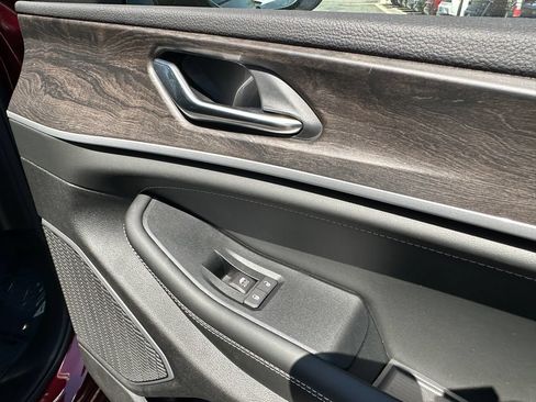 New 2026 Jeep Grand Cherokee L Limited AWD/4WD image 17