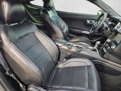 Used 2021 Ford Mustang GT Premium w/ Equipment Group 401A RWD image 20