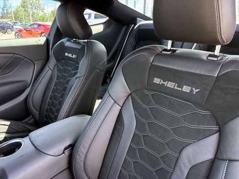 Used 2025 Ford Mustang GT Premium w/ GT Performance Package RWD image 20