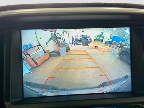 Used 2017 Chevrolet Colorado LT w/ LT Convenience Package image 14