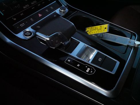 Used 2022 Audi Q7 2.0T Premium Plus image 25