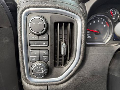 Used 2020 Chevrolet Silverado 1500 LT Trail Boss image 24