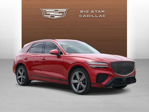 Used 2022 Genesis GV70 3.5T Sport w/ Sport Prestige Package AWD/4WD image 7