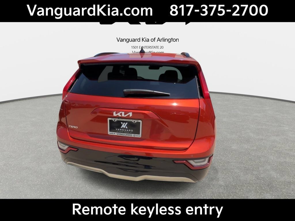 Certified 2023 Kia Niro Wave FWD image 8
