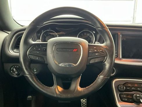 Used 2018 Dodge Challenger R/T Plus RWD image 8