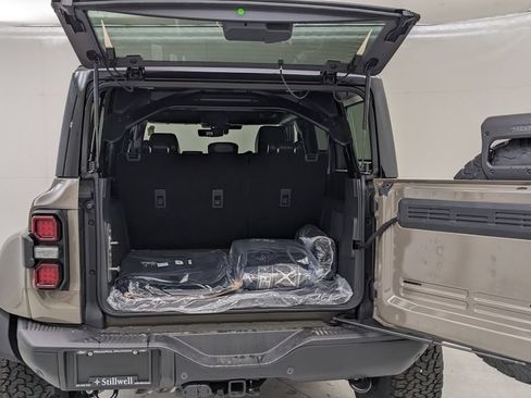 New 2026 Ford Bronco Raptor AWD/4WD image 7