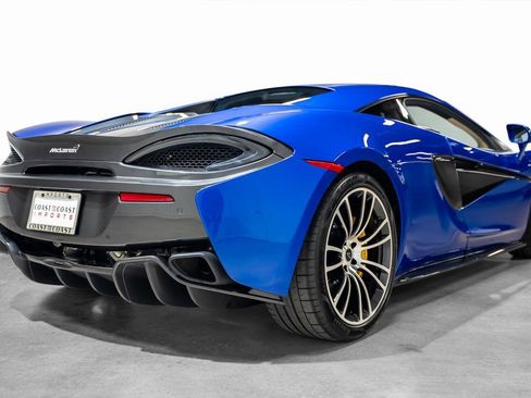 Used 2017 McLaren 570S Coupe image 11