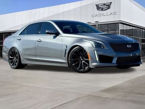 Used 2019 Cadillac CTS V w/ Luxury Package image 2
