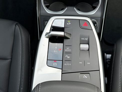 New 2026 BMW X1 xDrive28i w/ Technology Package image 23