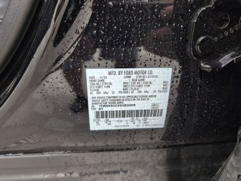 Used 2025 Ford Explorer ST w/ Sun And Sound Package image 52