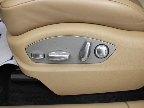 Certified 2021 Porsche Macan S AWD/4WD image 37
