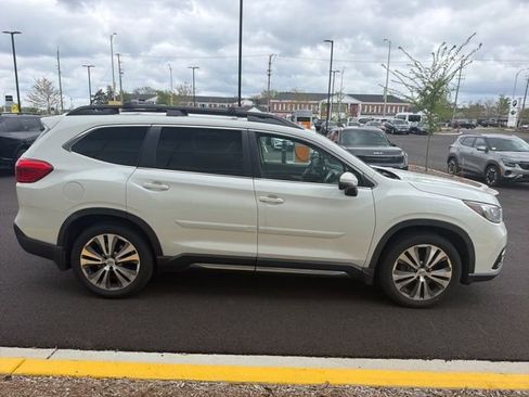 Used 2019 Subaru Ascent Limited AWD/4WD image 10