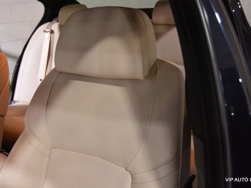 Used 2011 BMW 550i 550i image 13