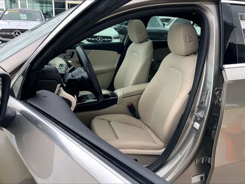 Certified 2020 Mercedes-Benz A 220 image 8