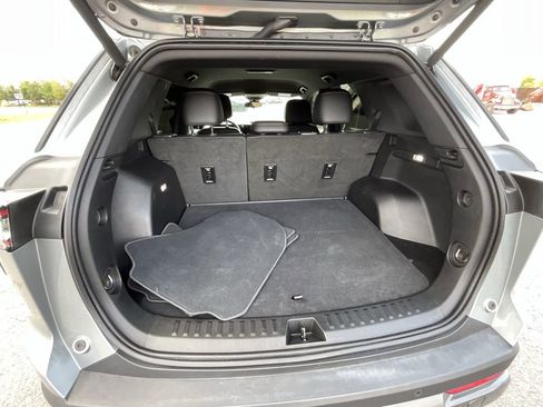 Used 2025 Chevrolet Equinox ACTIV image 19