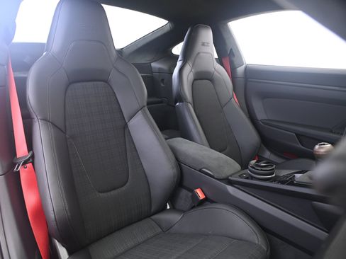Certified 2026 Porsche 911 Carrera T RWD image 21