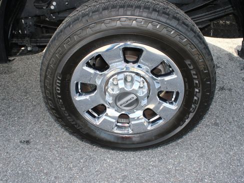 Used 2025 Ford F250 Lariat w/ Chrome Package AWD/4WD image 11