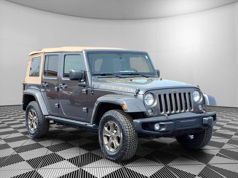 Used 2018 Jeep Wrangler Unlimited Sport AWD/4WD image 1