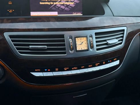 Used 2013 Mercedes-Benz S 550 S 550 Sedan 4D image 14