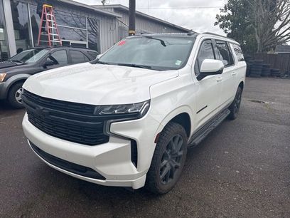 Used 2022 Chevrolet Suburban RST w/ Luxury Package