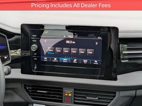 Used 2026 Volkswagen Jetta Sport FWD image 17