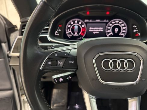Used 2019 Audi Q8 Prestige w/ Adaptive Chassis Package image 16