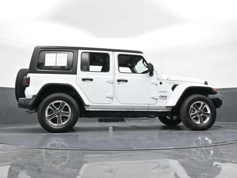 Used 2022 Jeep Wrangler Unlimited Sahara image 63
