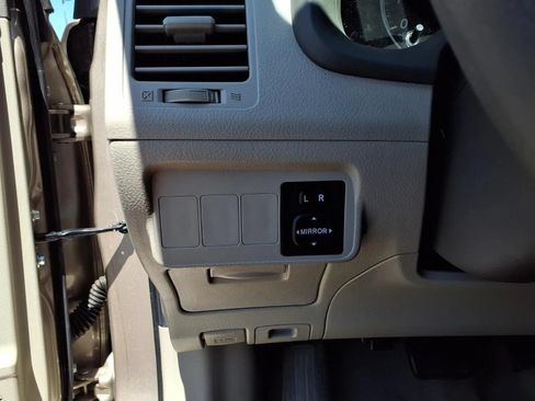 Used 2009 Toyota Corolla LE FWD image 15