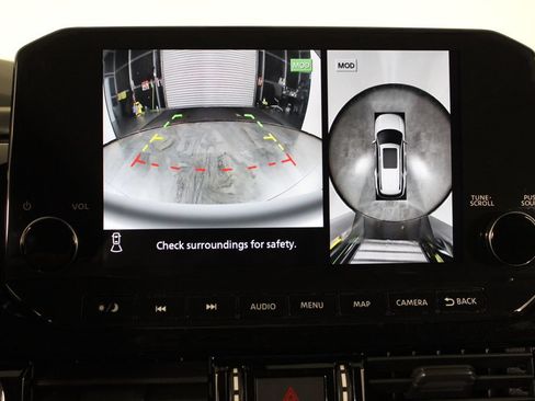 Certified 2024 Nissan Pathfinder SL FWD image 31