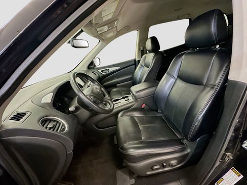 Used 2020 Nissan Pathfinder SL AWD/4WD image 13