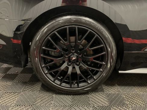 Used 2017 Ford Mustang GT w/ GT Performance Package image 21