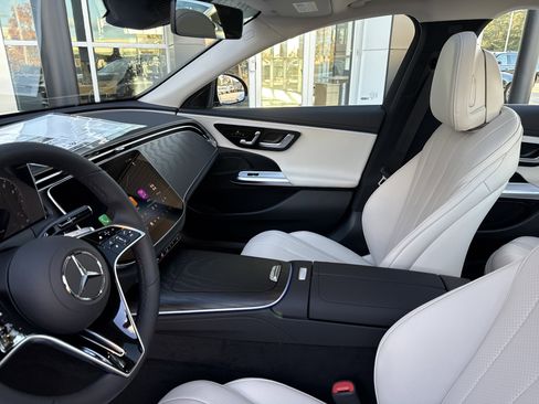 New 2026 Mercedes-Benz E 350 Sedan image 28
