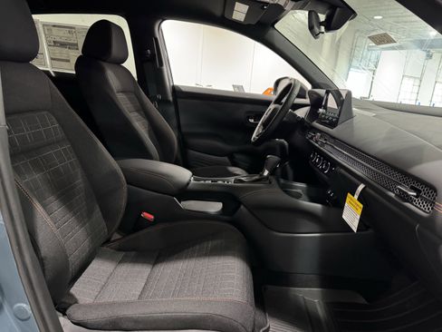 New 2026 Honda HR-V Sport image 32