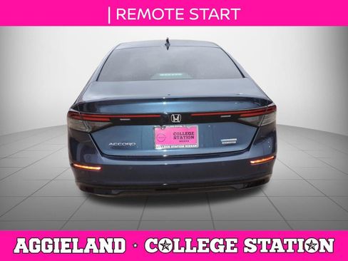 Used 2024 Honda Accord Touring image 5
