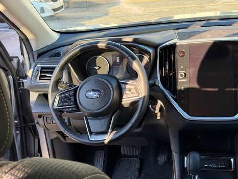 Used 2024 Subaru Ascent Premium w/ Convenience Package image 24
