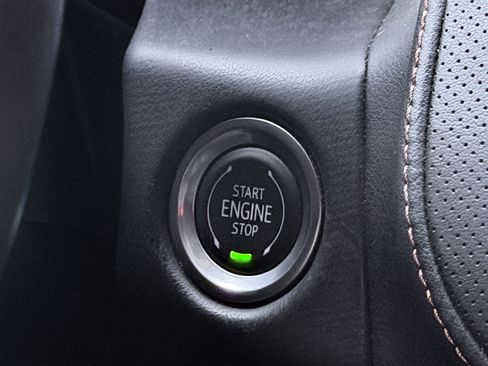 Used 2023 GMC Yukon XL AT4 w/ Technology Package image 16