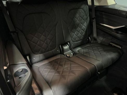 Certified 2026 BMW X7 xDrive40i AWD/4WD image 33