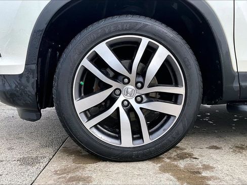 Used 2016 Honda Pilot Elite image 10