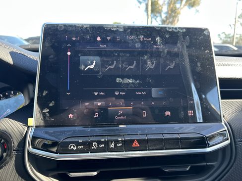 New 2026 Jeep Compass Latitude image 46