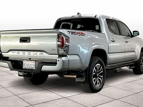 Used 2023 Toyota Tacoma TRD Sport image 14