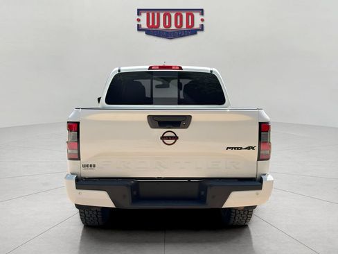 Used 2024 Nissan Frontier PRO-4X w/ Technology Package AWD/4WD image 3