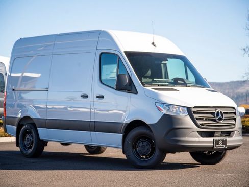 New 2026 Mercedes-Benz Sprinter 2500 image 3